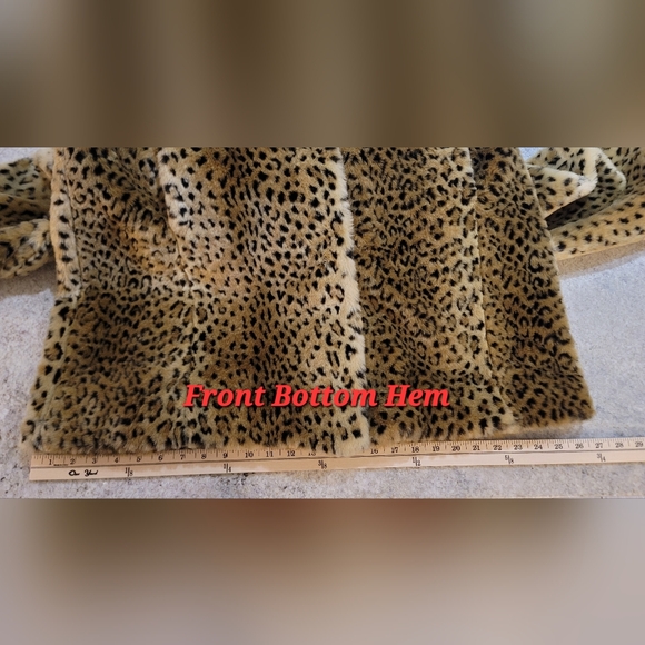 Faux Fur Animal Print Leopard Kristen Blake Women Size Medium Long Comfy Coat - Picture 10 of 16